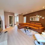 Beautiful 3-Bedroom Apartment Near Center, 110M2, Great Location