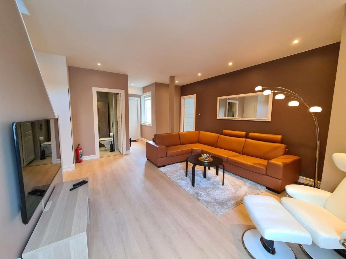 Leilighet Beautiful 3-bedroom Near Center, 110m2, Great Location