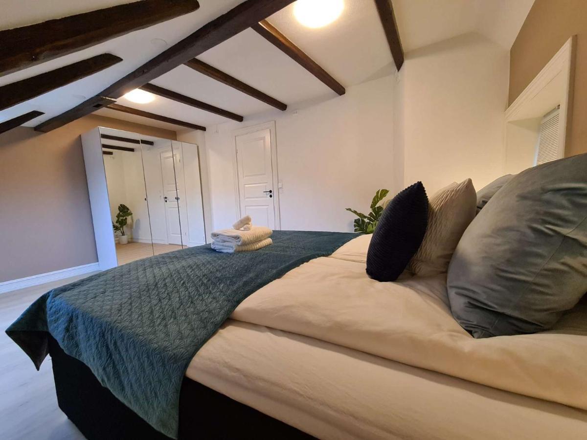 Beautiful 3-bedroom Near Center, 110m2, Great Location Leilighet