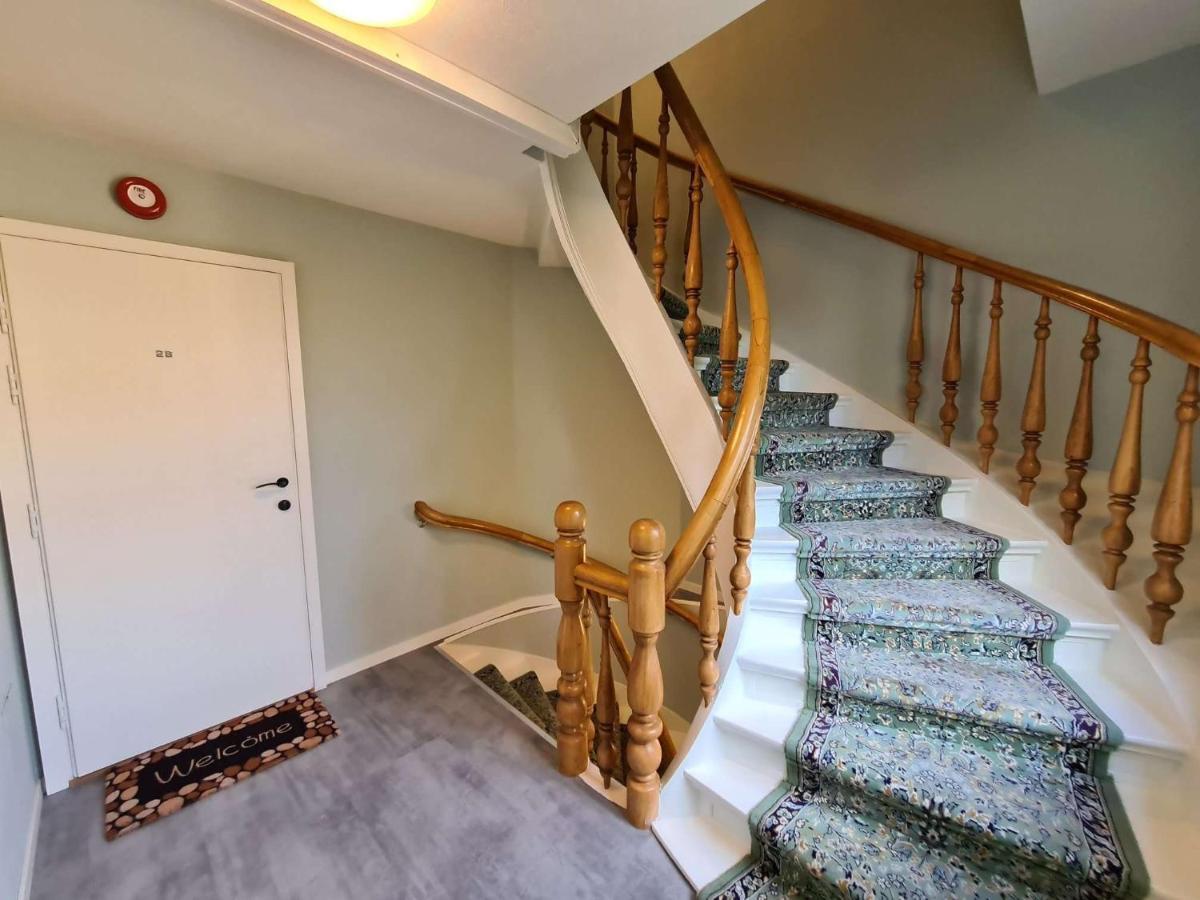 Beautiful 3-bedroom Near Center, 110m2, Great Location Leilighet Stavanger