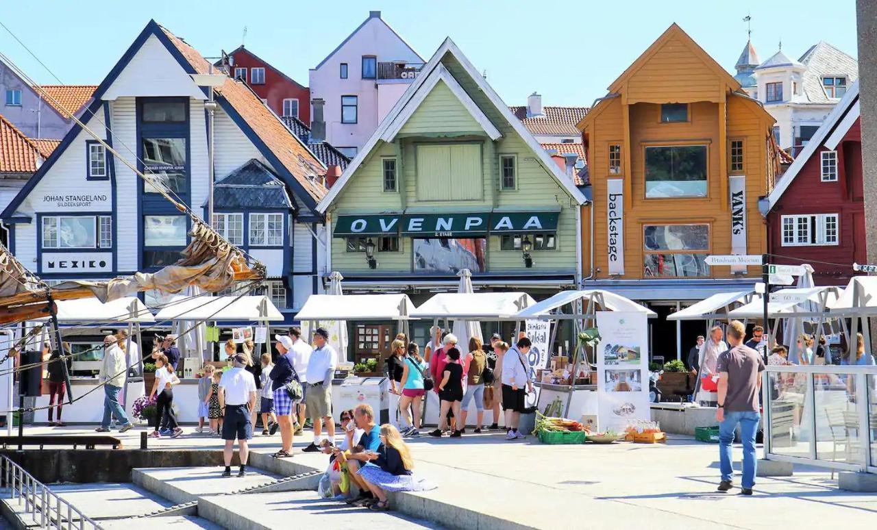 Beautiful 3-bedroom Near Center, 110m2, Great Location * Stavanger